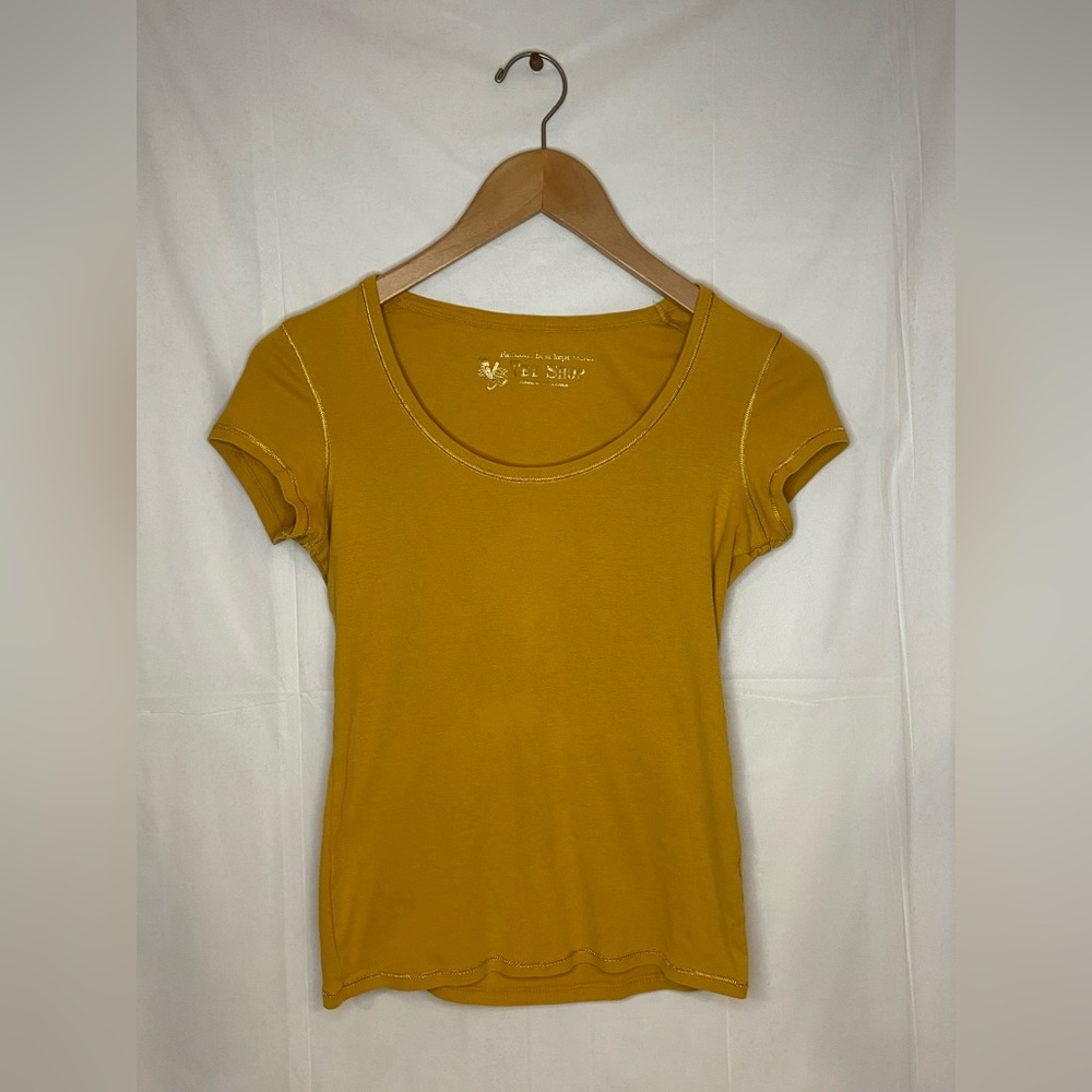 VS Tee Shop T-Shirt